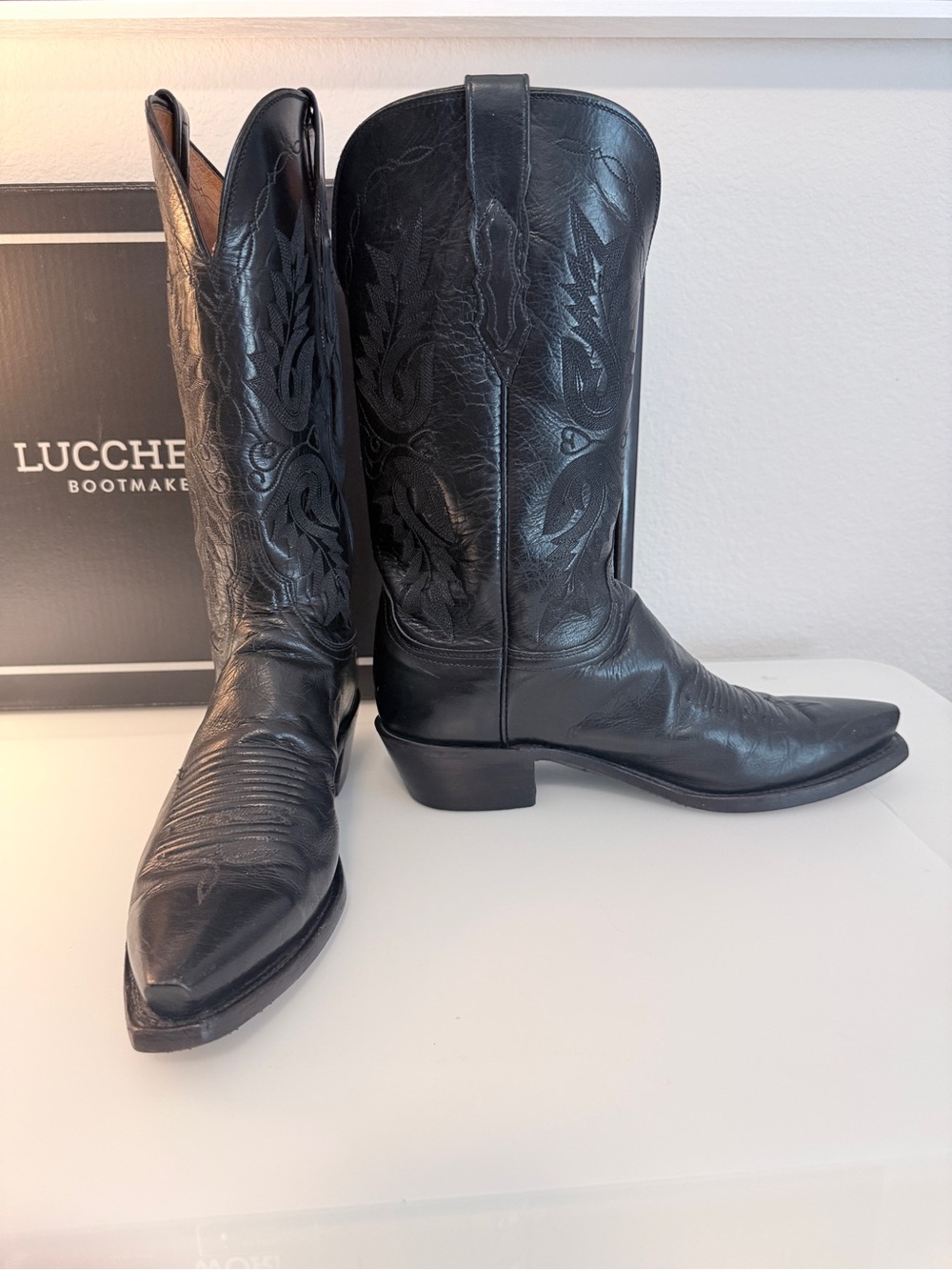 1883 by Lucchese N4501-54 Women’s 9C Black Burnished Buffalo Snip Toe Boots USA - Picture 3 of 11